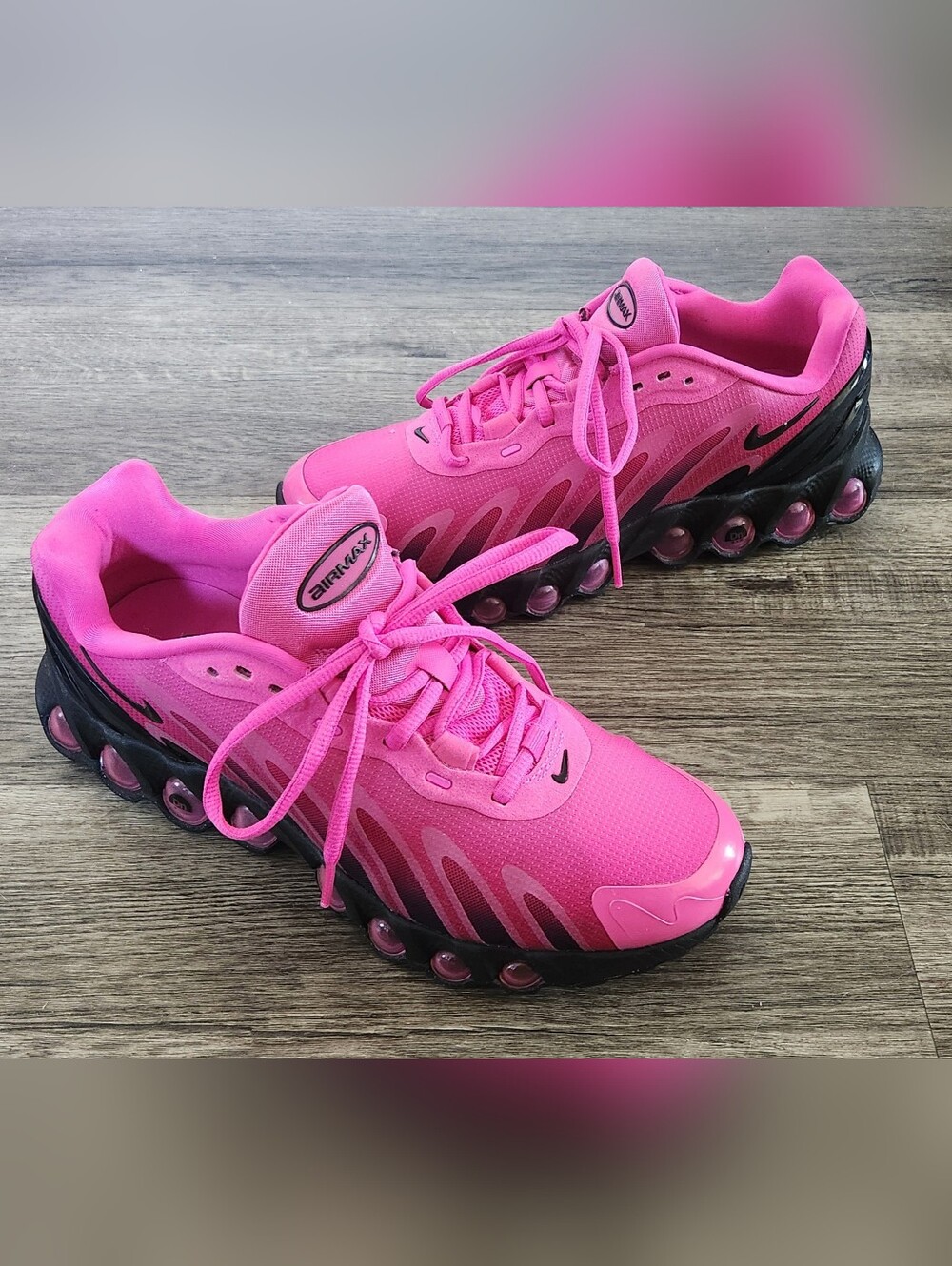 **NEW** Nike Airmax Air Max Dn8 Size 9 Laser Fuchsia Bright Pink Black HF5509-60